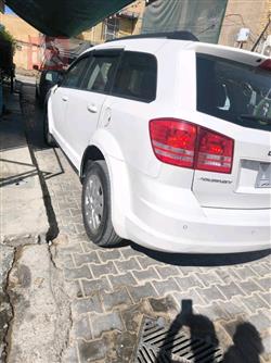 دودج جورني